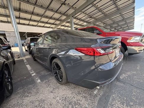 Used 2026 Toyota Camry SE FWD image 8