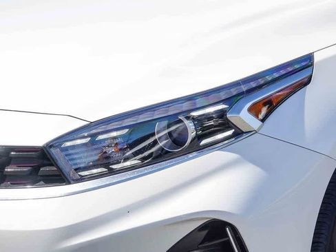 Certified 2024 Kia Forte GT-Line FWD image 8