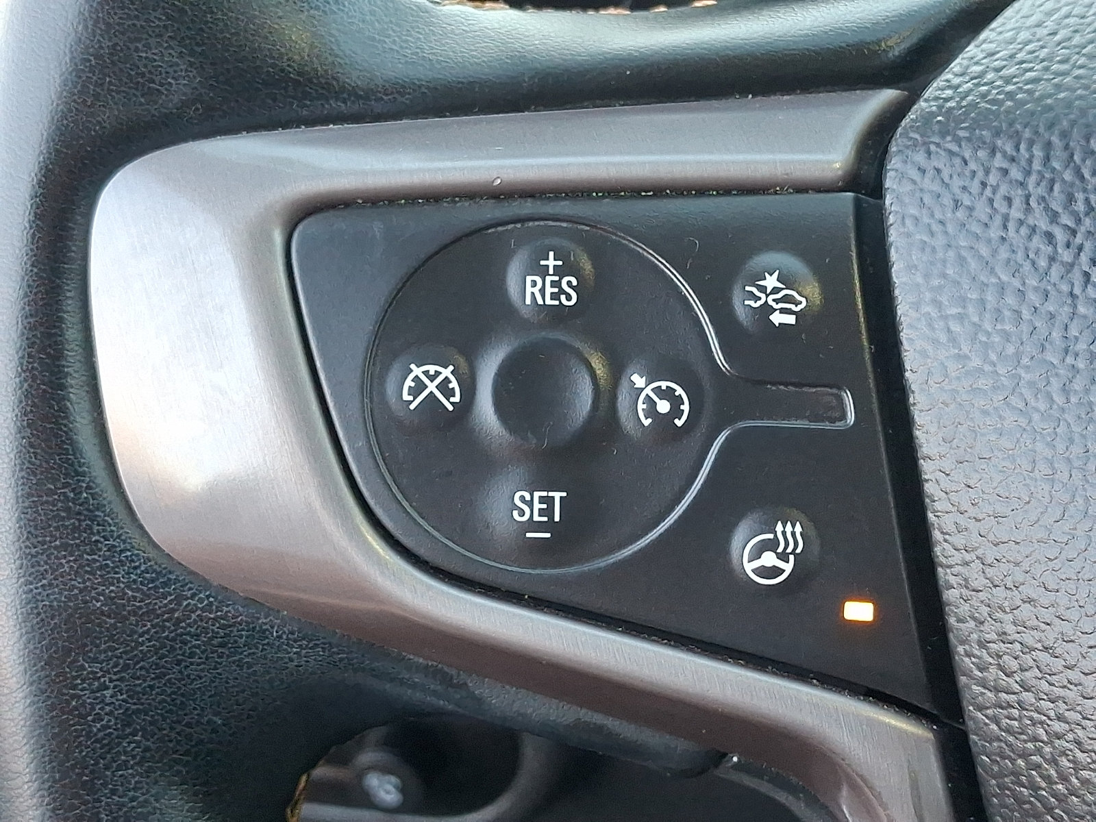 Used 2024 GMC Terrain AT4 w/ Tech Package AWD/4WD image 20