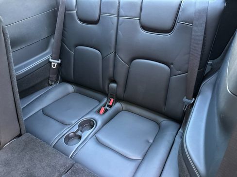 Used 2022 Tesla Model Y Long Range AWD/4WD image 15