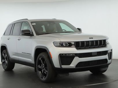 New 2026 Jeep Grand Cherokee Limited w/ Limited Altitude Package