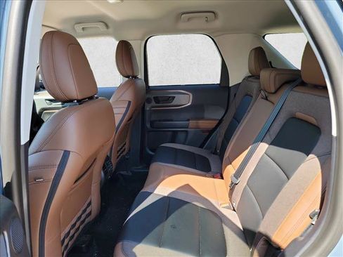 Used 2025 Ford Bronco Sport Outer Banks w/ Outer Banks Tech Package+ AWD/4WD image 14