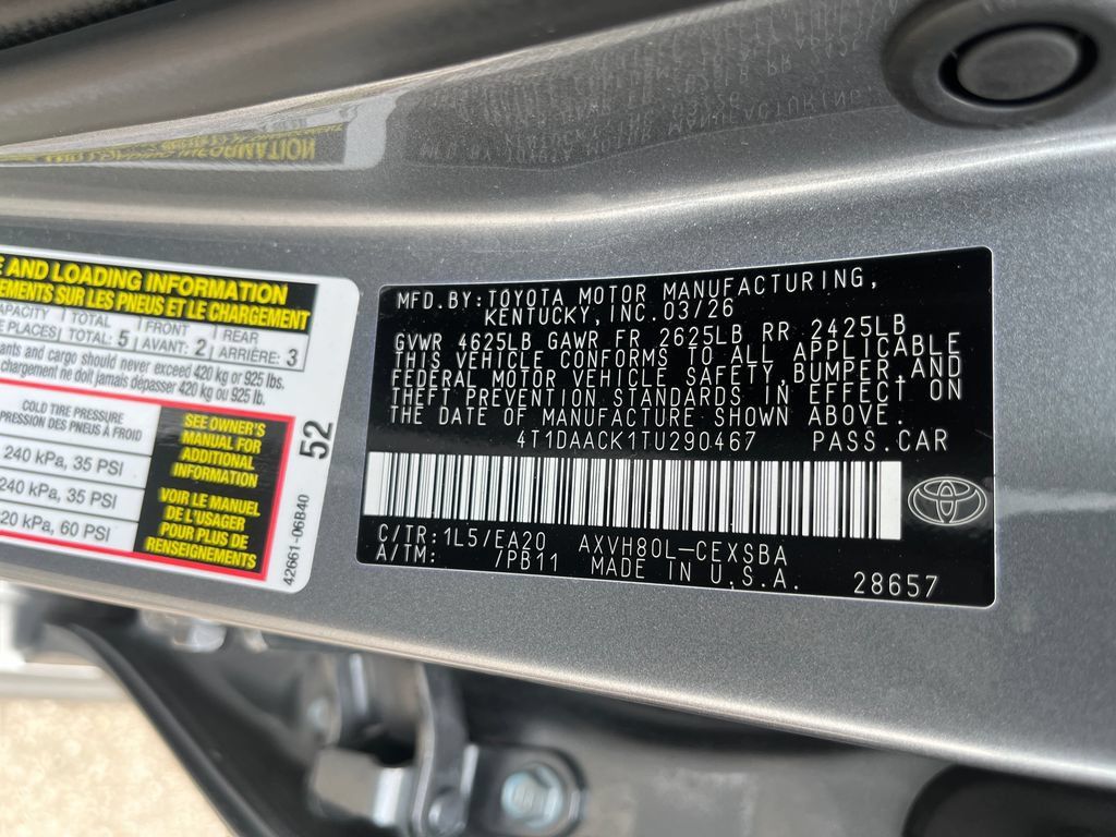 Used 2026 Toyota Camry SE FWD image 31