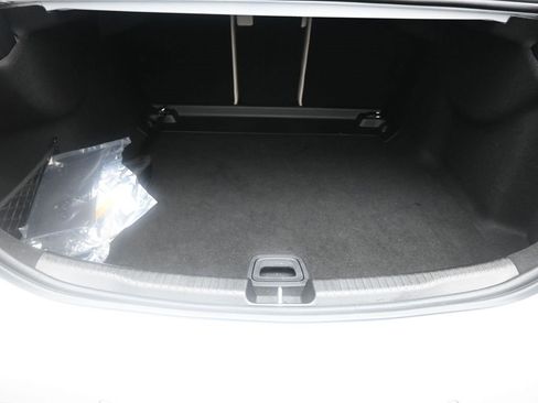 Used 2024 Mercedes-Benz C 300 Sedan image 24