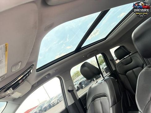 Certified 2022 Jeep Grand Cherokee Limited AWD/4WD image 21