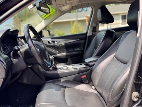 Used 2017 INFINITI Q50 2.0t w/ Moonroof Package AWD/4WD image 14
