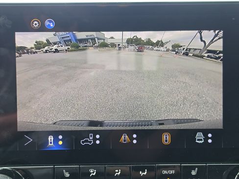 New 2026 Chevrolet Colorado Trail Boss w/ Midnight Edition AWD/4WD image 29