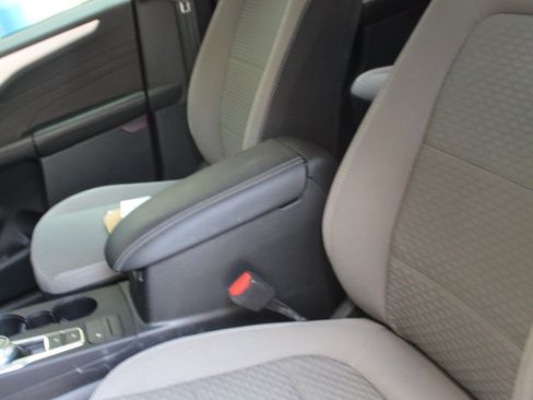 Used 2022 Ford Escape SE w/ SE Sport Appearance Package FWD image 16
