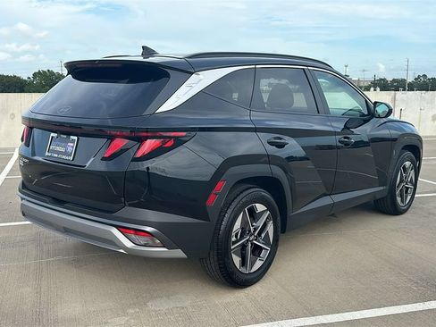 Used 2026 Hyundai Tucson SEL Plus FWD image 12