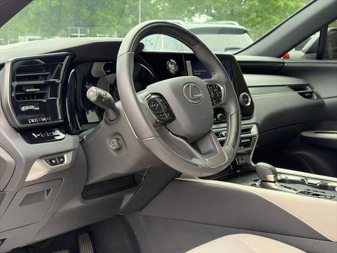 Used 2023 Lexus RX 350 Premium w/ Accessory Package AWD/4WD image 12