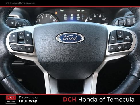 Used 2021 Ford Explorer Limited w/ Equipment Group 301A image 9