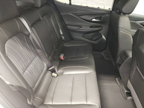 New 2026 Buick Envista Avenir FWD image 11