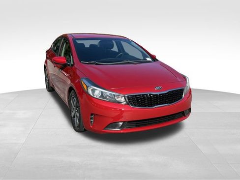 Used 2018 Kia Forte S image 7