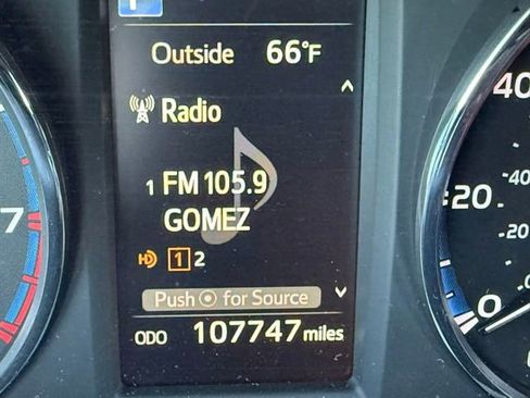Used 2016 Toyota RAV4 XLE AWD/4WD image 12