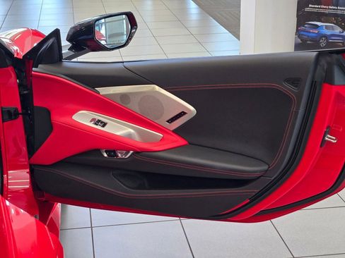 Used 2023 Chevrolet Corvette Stingray Premium Conv w/ Battery Protection Package image 6