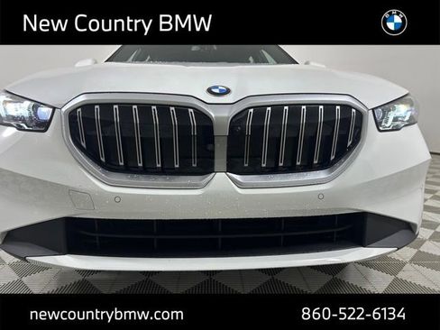 New 2026 BMW 530i xDrive w/ Premium Package image 28