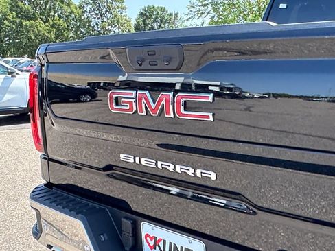 New 2026 GMC Sierra 1500 SLT w/ SLT Premium Plus Package AWD/4WD image 34