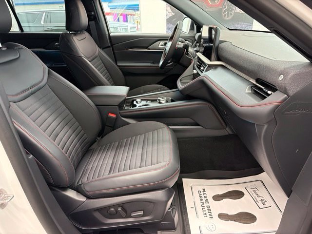 New 2027 Ford Explorer ST-Line w/ Premium Package AWD/4WD image 13