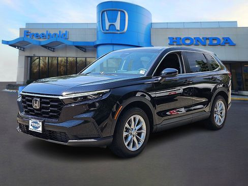 Used 2023 Honda CR-V EX image 3