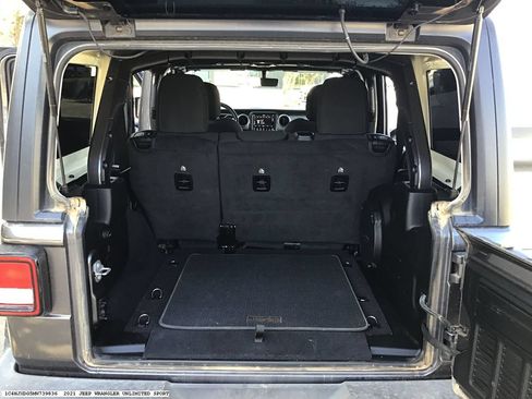 Used 2021 Jeep Wrangler Unlimited Sport AWD/4WD image 14
