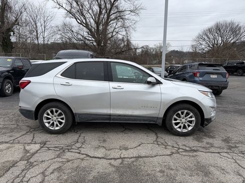 Used 2019 Chevrolet Equinox LT image 10
