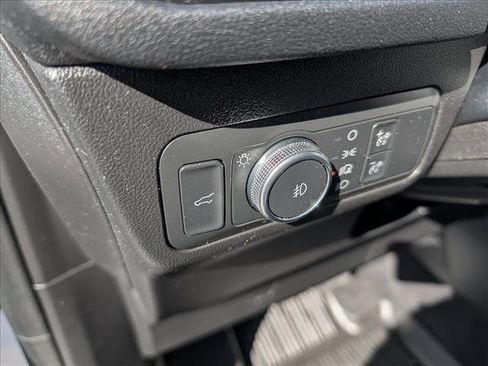 Used 2020 Ford Escape Titanium image 33