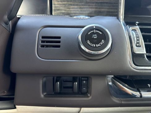 Used 2021 Lincoln Navigator L Black Label w/ Cargo Convenience Package image 26