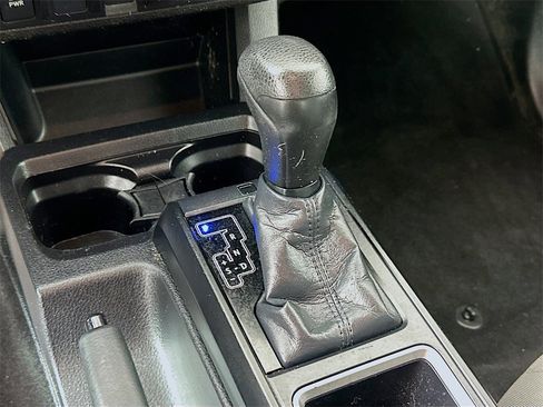 Used 2021 Toyota Tacoma SR image 17