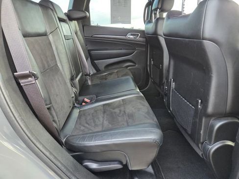 Used 2021 Jeep Grand Cherokee Laredo X AWD/4WD image 45