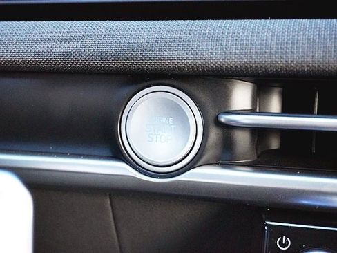 New 2026 Hyundai Tucson Limited image 37