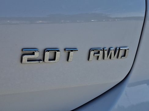 Used 2020 Chevrolet Equinox LT w/ Sport Edition AWD/4WD image 34