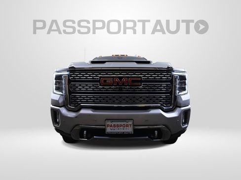 Used 2023 GMC Sierra 2500 Denali w/ Denali Ultimate Package AWD/4WD image 2