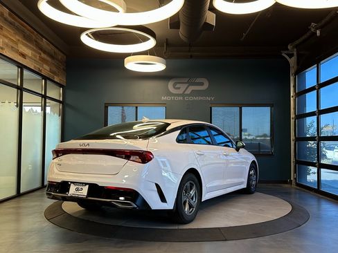 Used 2022 Kia K5 LXS image 3