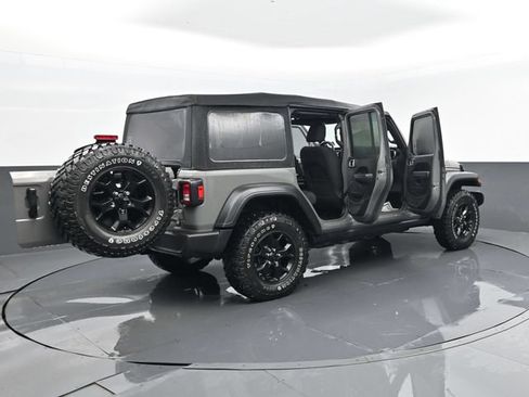 Used 2022 Jeep Wrangler Unlimited Sport AWD/4WD image 29