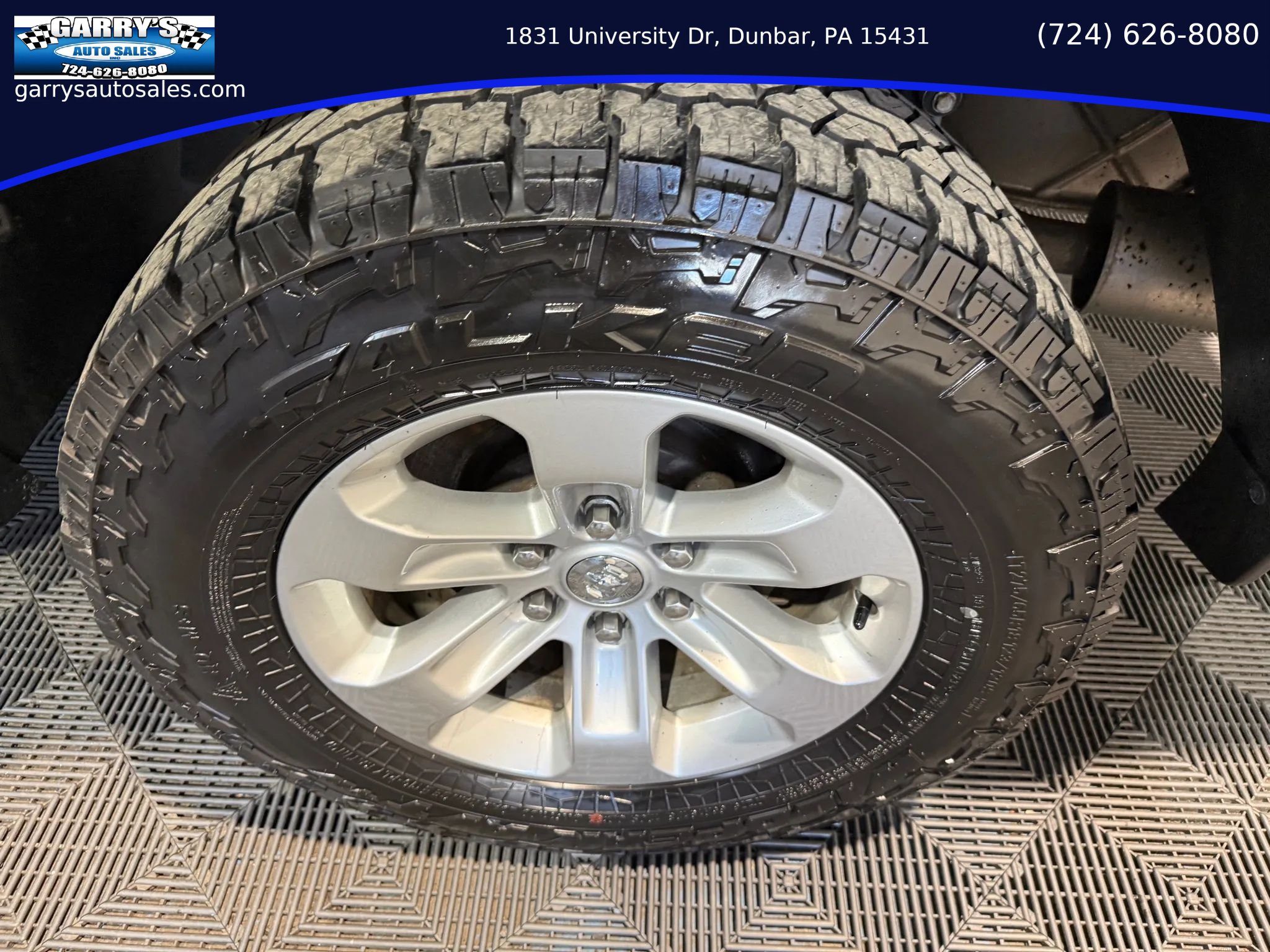 Used 2022 RAM 1500 Laramie AWD/4WD image 12