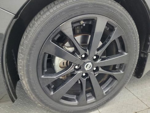 Used 2018 Nissan Altima 2.5 SR w/ SR Midnight Edition FWD image 31