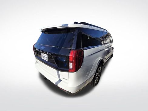 Used 2025 Ford Expedition Max Active image 9