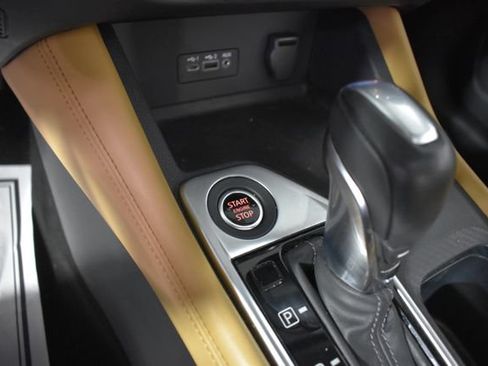 Used 2023 Nissan Sentra SV w/ SV Premium Package FWD image 18