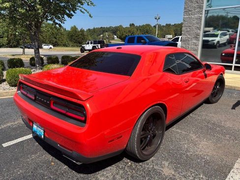 Used 2016 Dodge Challenger R/T w/ Sound Group RWD image 2