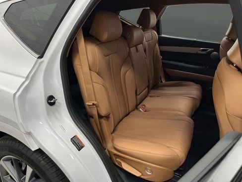 Used 2025 Genesis GV80 2.5T Advanced image 35