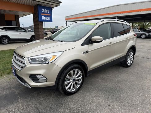 Used 2018 Ford Escape Titanium AWD/4WD image 1