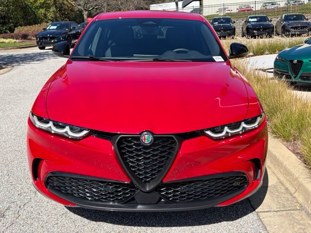 Used 2024 Alfa Romeo Tonale Veloce AWD/4WD image 2