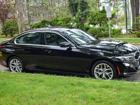 Used 2025 BMW 330i xDrive Sedan AWD/4WD image 11