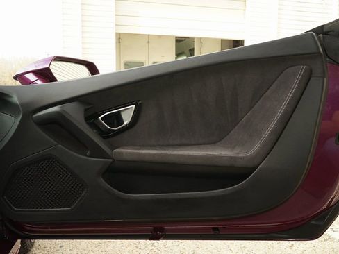 Used 2016 Lamborghini Huracan LP 610-4 AWD/4WD image 19