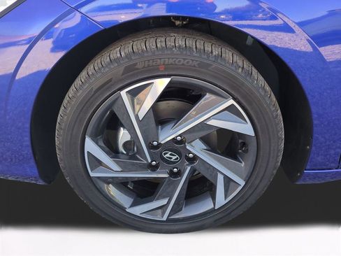 New 2026 Hyundai Elantra Limited image 11