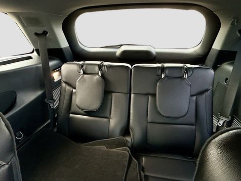 Used 2022 Ford Explorer Limited w/ Hybrid Equipment Group 310A image 28