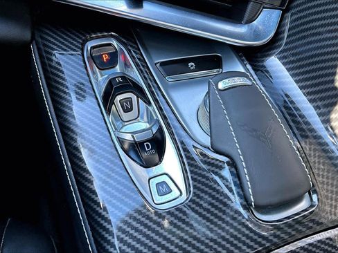 Used 2023 Chevrolet Corvette Stingray Coupe w/ Chrome Exterior Badge Package image 31