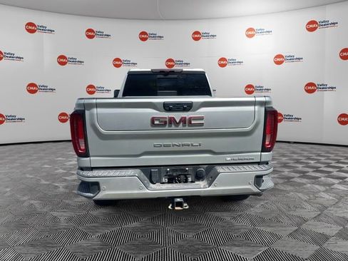 Used 2021 GMC Sierra 3500 Denali w/ Denali Ultimate Package image 6
