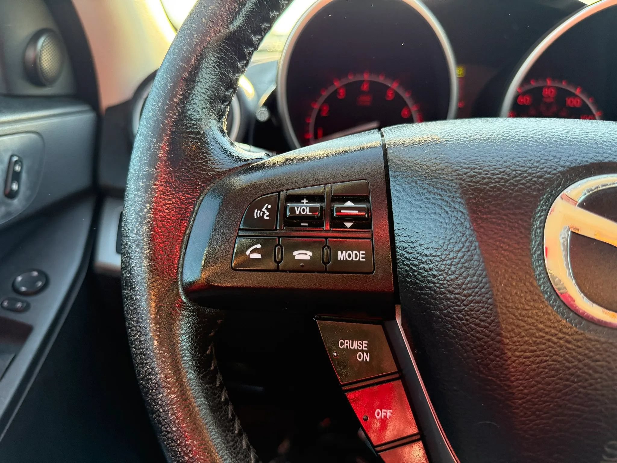 Used 2010 MAZDA MAZDA3 s Sport FWD image 15