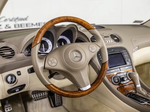 Used 2009 Mercedes-Benz SL 550 image 22